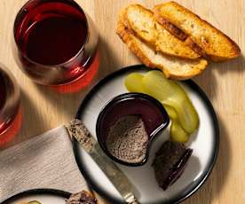 Shiraz and black pepper pate