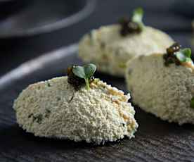 香葱老豆腐泥配鱼子酱