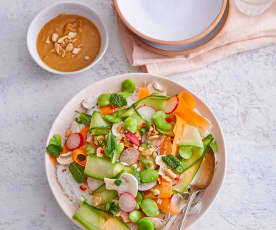 Salade thaïe aux cacahuètes