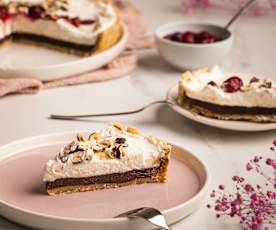 Tarta czekoladowa z bitą śmietaną