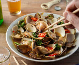 Stir Fried Clams With Basil