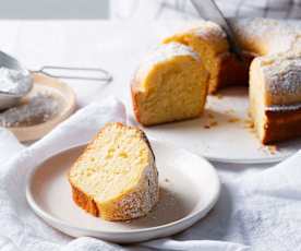 Yoğurtlu Kek