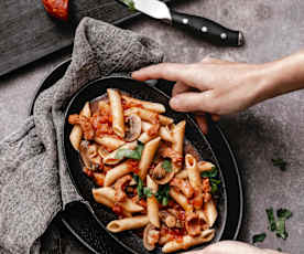 Pâtes à la sauce tomate et au chorizo