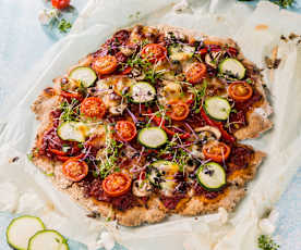 Sommerliche Gemüsepizza (glutenfrei)