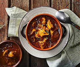 Goulash di maiale e cipolle a Cottura Lenta