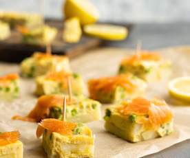 Fritata a vapor com ervilhas e salmão fumado