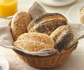 Langsemmerl mit Mohn und Sesam (Übernachtgare)