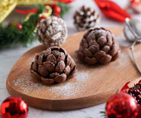 松果巧克力蛋糕