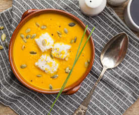 Vellutata di zucca e patate con merluzzo all'arancia