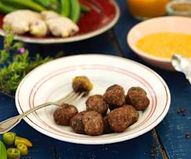 Kofty z jagnięciny i chutney z mango