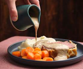 Beef Wellington with Mashed Potatoes, Steamed Carrots and Madeira Sauce