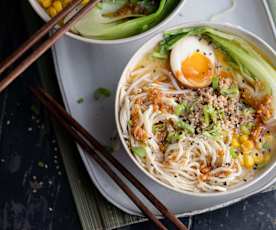 Sopa picante de noodles Ramen (Tantanmen)