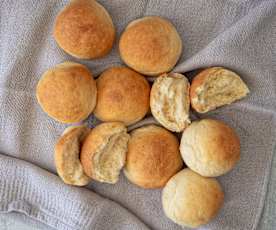 Soft Chinese bread rolls