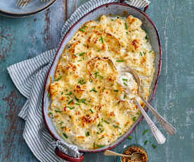 Gratin de chou-fleur, crème à la moutarde et fromage
