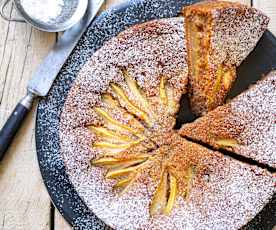 Gâteau à la crème de marrons et poires