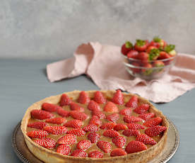 Tarta de frutillas y dulce de leche