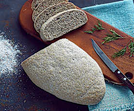 Pane al finocchietto selvatico e pepe