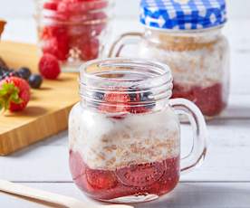 Overnight Oats dengan Beri-Berian