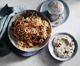 Curly fries with garlic sauce (Thermomix® Spiralizer)
