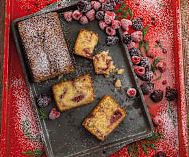 Bolo mármore de frutos vermelhos