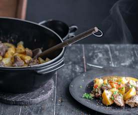 Guisado de vitela com pimento e batata