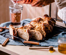 Brioche à la cannelle glacée