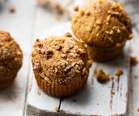 Muffins de batata-doce com noz