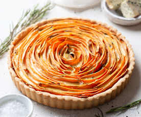 Torta salata alle patate dolci e formaggio erborinato