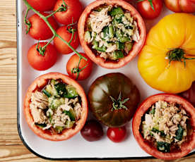 Pomidory faszerowane miętą, cukinią i tuńczykiem