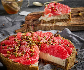 Tarta de pistache con toronja