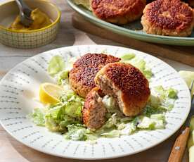Kasseler-Frikadellen mit Eisbergsalat und Zitronen-Dressing
