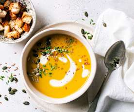 Βασική σούπα βελουτέ