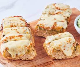 Spinach and Artichoke Garlic Bread