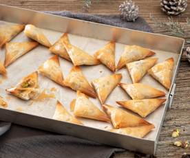 Samosas de carne asada