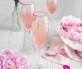 Bezalkoholowy różowy drink (Virgin pink mimosa)