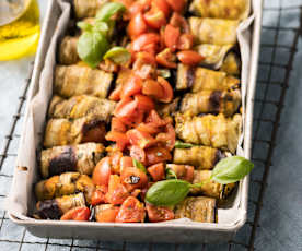 Rollitos de berenjena con crema de zanahoria