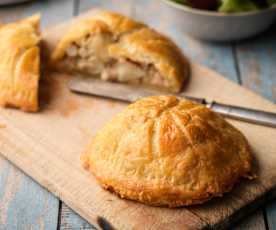 Cauliflower Pithivier in Gluten-free Cheddar Puff Pastry