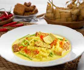 Indonesian Vegetable Stew in Coconut Milk