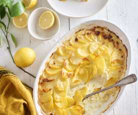 Filetes de peixe com batata gratinada