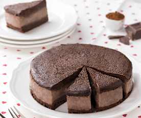 Torta gelato ricotta, pere e cioccolato