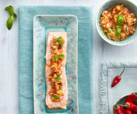 Salmone con crudo di pomodori