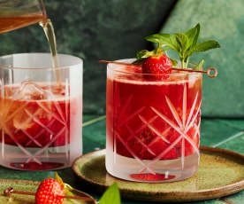 Erdbeer-Kombucha-Mocktail