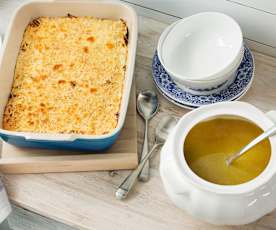 Menú: Sopa de fideos. Canelones de carne.