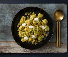 Curried cauliflower salad