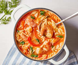 Soupe méditerranéenne aux crevettes et à l'orzo
