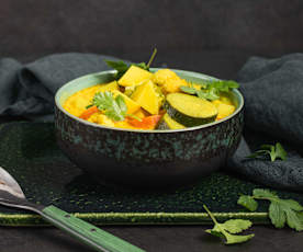 Warzywne curry z mleczkiem kokosowym