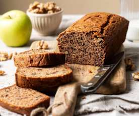 Gâteau aux pommes et aux dattes sans gluten