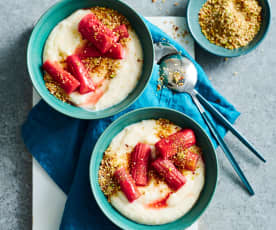 Polenta porridge with roast rhubarb and sweet dukkah (Diabetes)