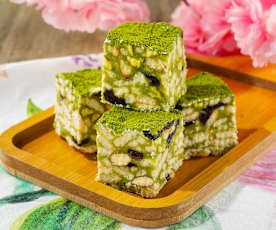 Matcha Snowflake Crisp