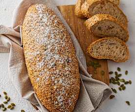 Pagnotta di farro e semi di zucca
